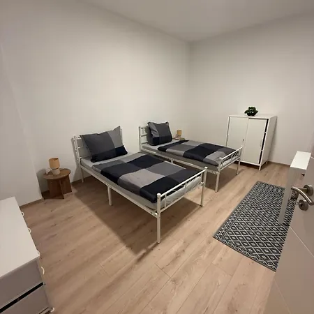 Apartment 62qm Lage 1og Balkon Wlan Saniert